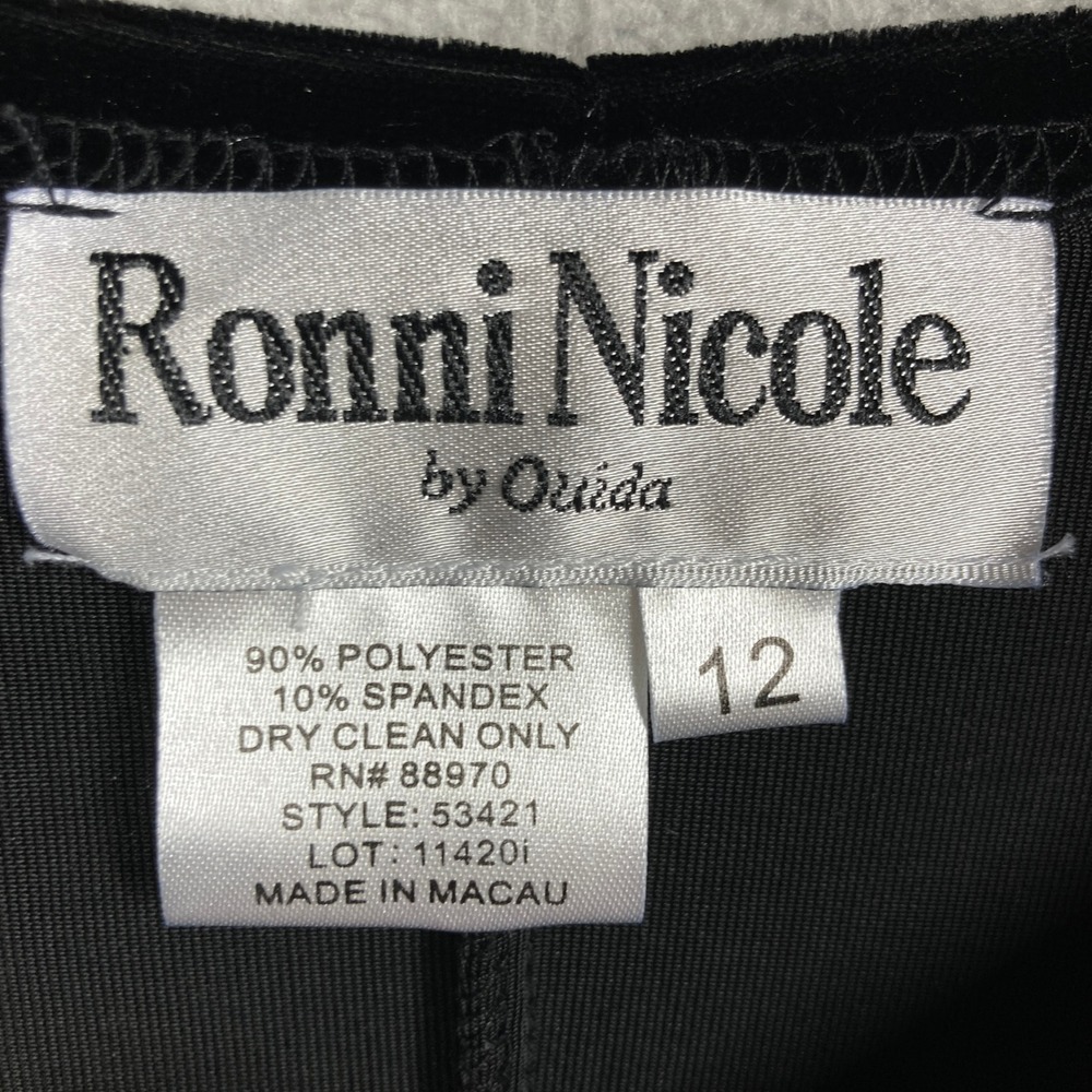 Ronni Nicole Velvet Dress Women 12 Black Long Sleeve A-Line Crew Neck stretch - Picture 6 of 8